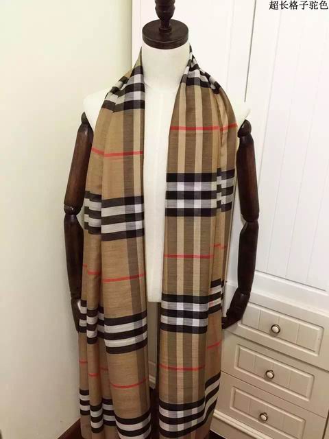 Burberry-Shawl-304