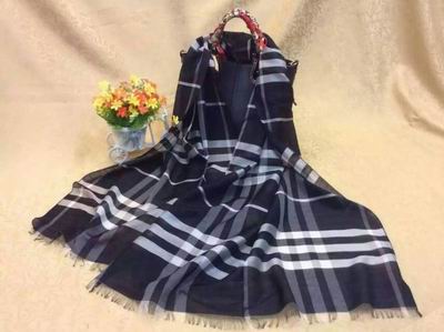 Burberry-Shawl-307