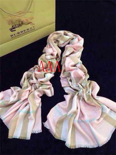 Burberry-Shawl-071