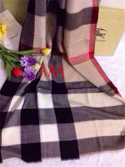 Burberry-Shawl-261