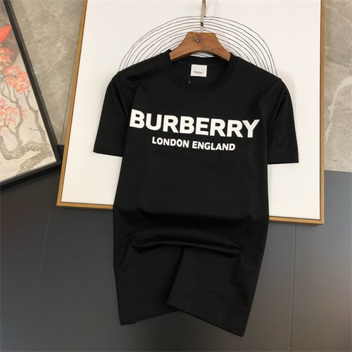 Burberry Round neck T-shirt-M-276