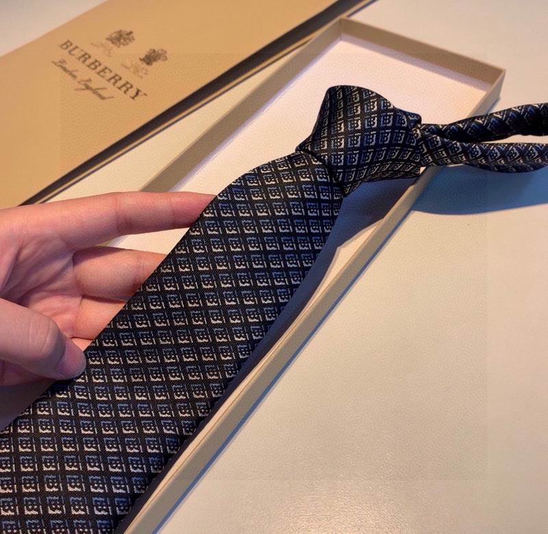 Burberry-Tie-0001
