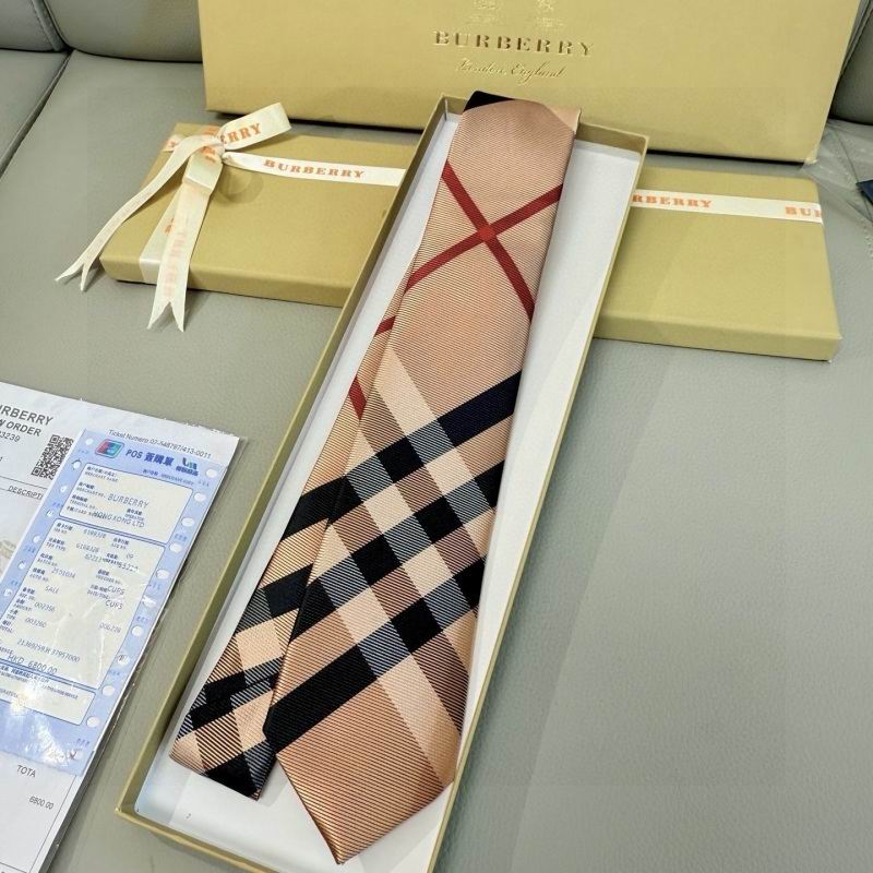 Burberry-Tie-0059