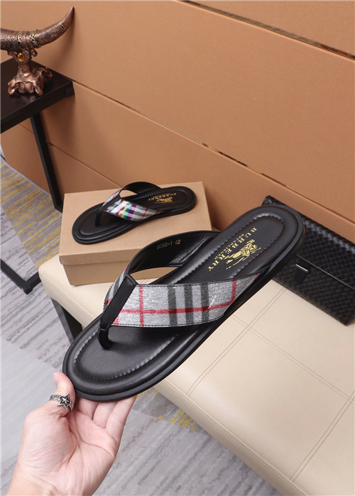 Burberry Sandal-M-015