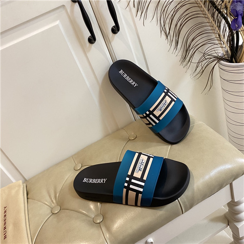 Burberry Sandal-M-025