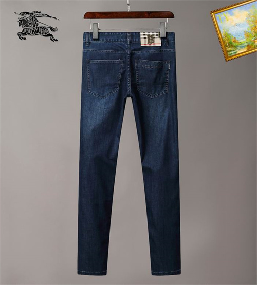 Burberry Jeans-M-052