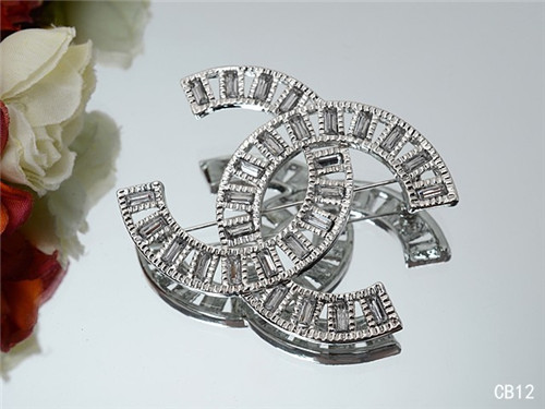 Chanel brooch-008
