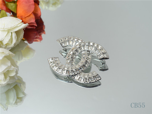 Chanel brooch-037