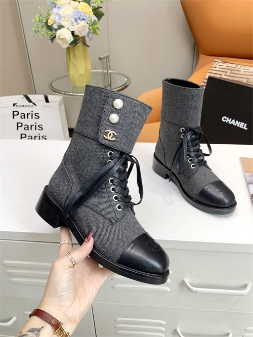 Chanel Boots(AAA)-135