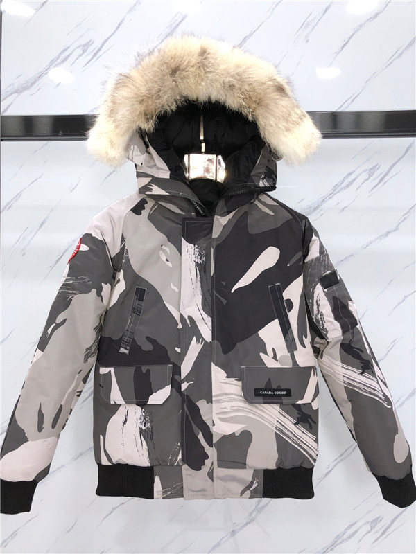 Canada Goose Down Jacket-M-005