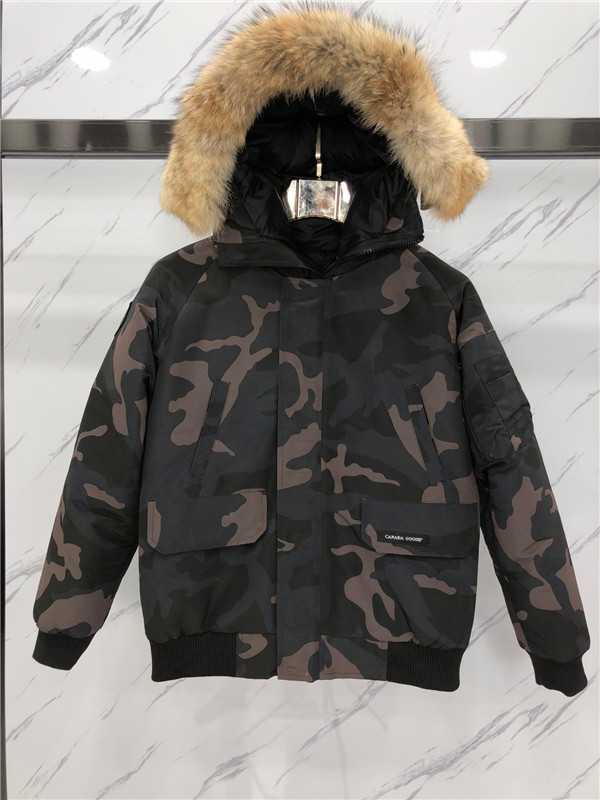 Canada Goose Down Jacket-M-007