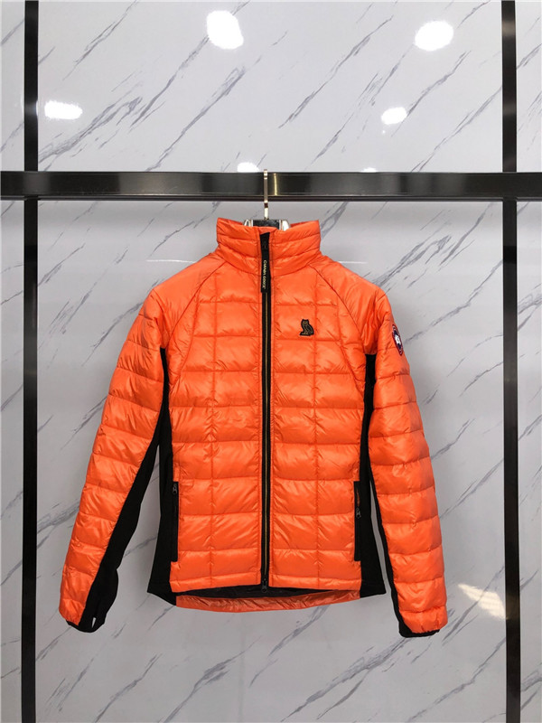 Canada Goose Down Jacket-W-064