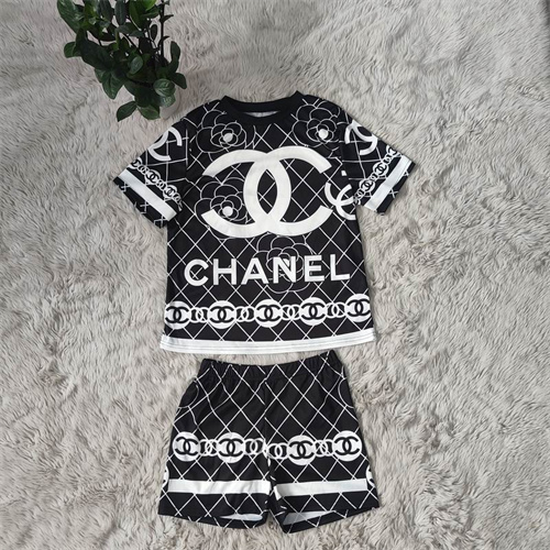 Chanel(Women)suits-009