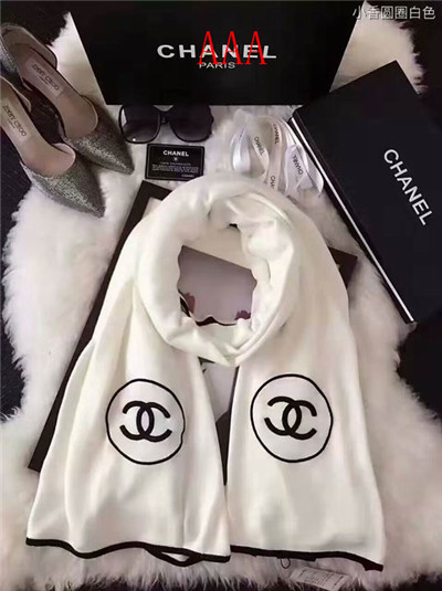 Chanel-Shawl-020