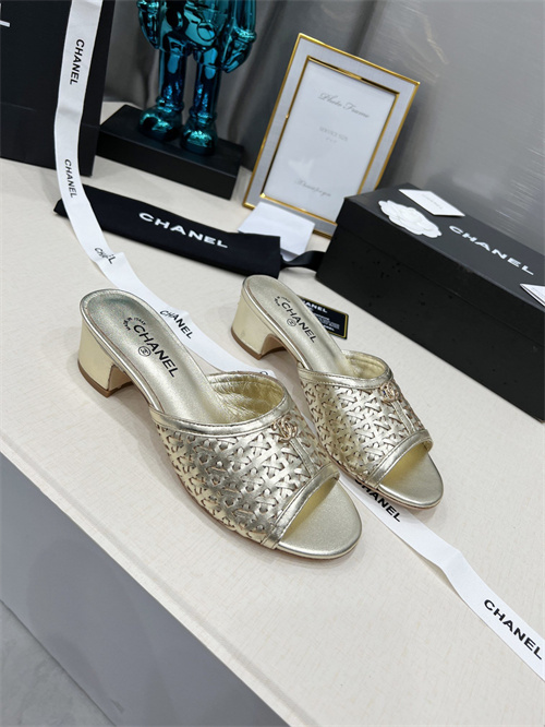 Chanel Sandal(AAA)-385