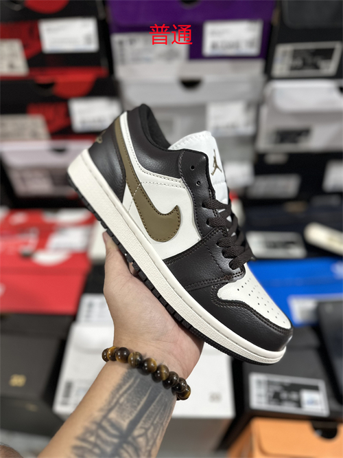 Jordan1(Size:14)-0126