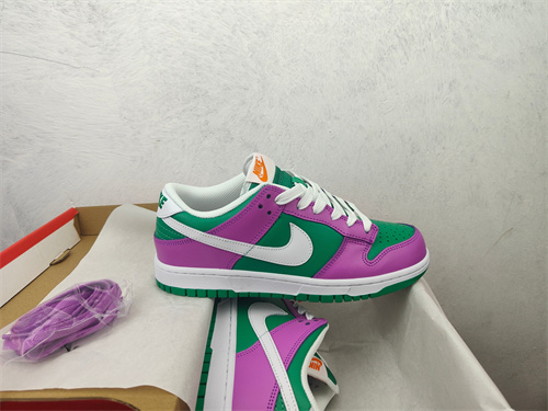 Dunk(low)-W-1232