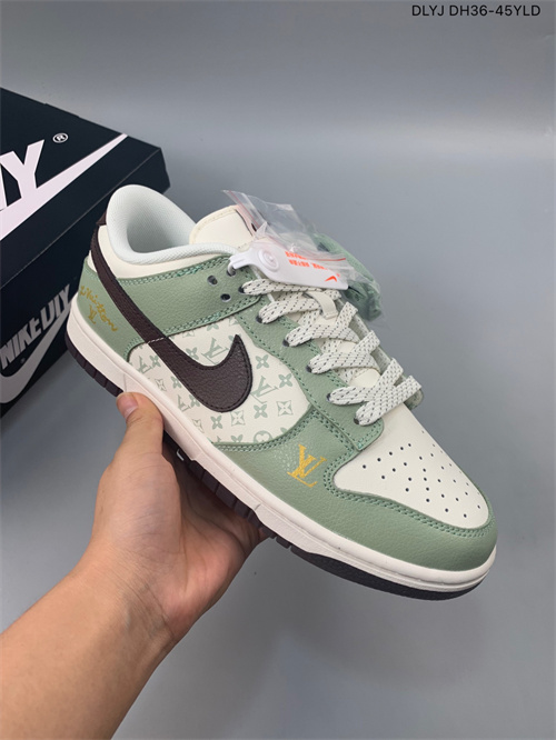 Dunk(low)-W-1486
