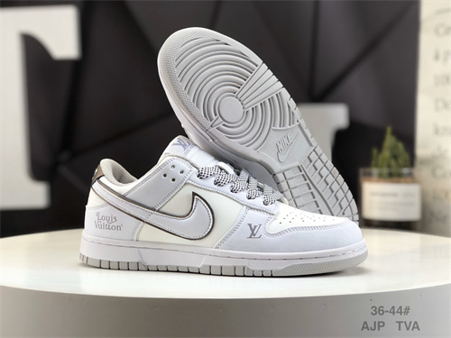 Dunk(low)-W-1661
