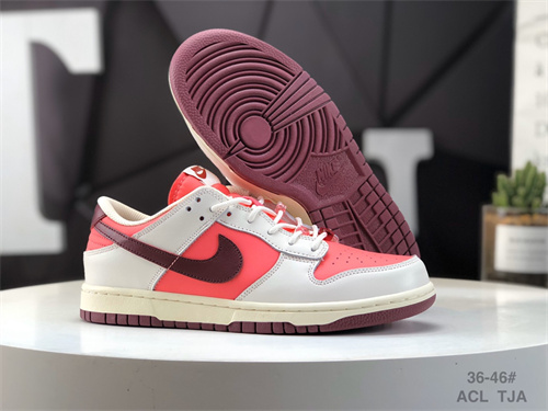 Dunk(low)-W-2108