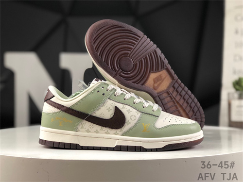Dunk(low)-W-2518