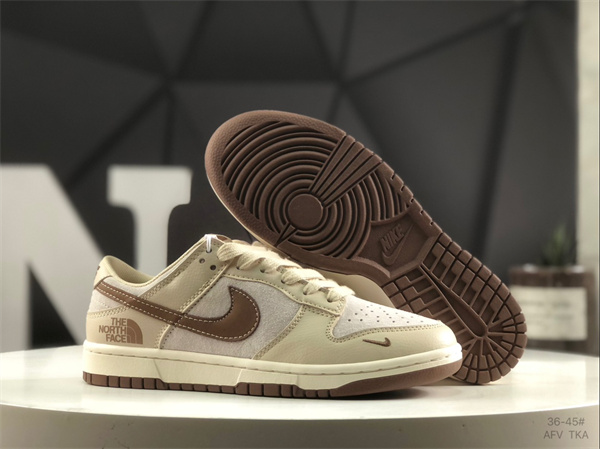 Dunk(low)-M-2842