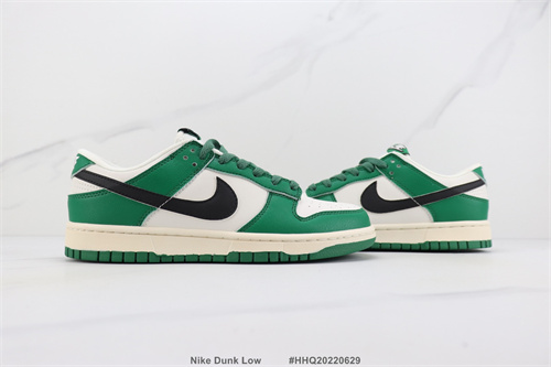 Dunk(low)-W-662