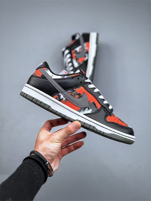 Dunk(low)-W-711