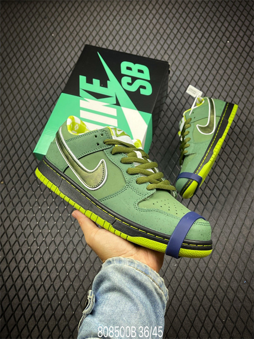 Dunk(low)-W-744