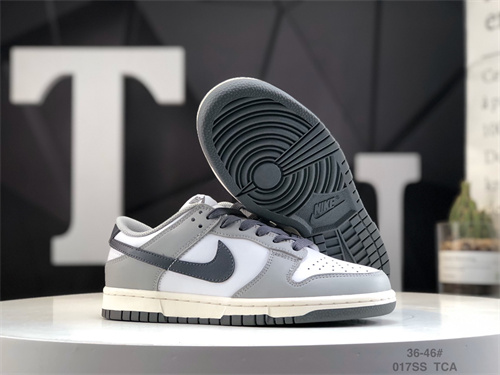 Dunk(low)-W-779