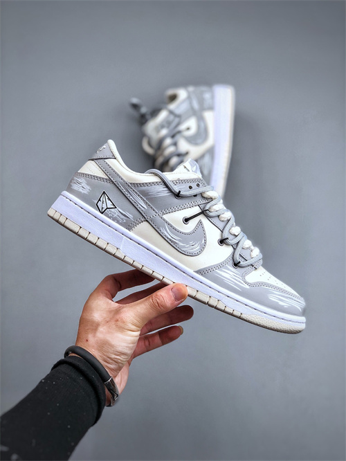 Dunk(low)-W-817