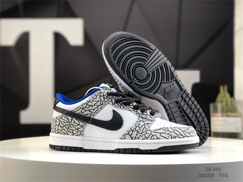 Dunk(low)-W-995