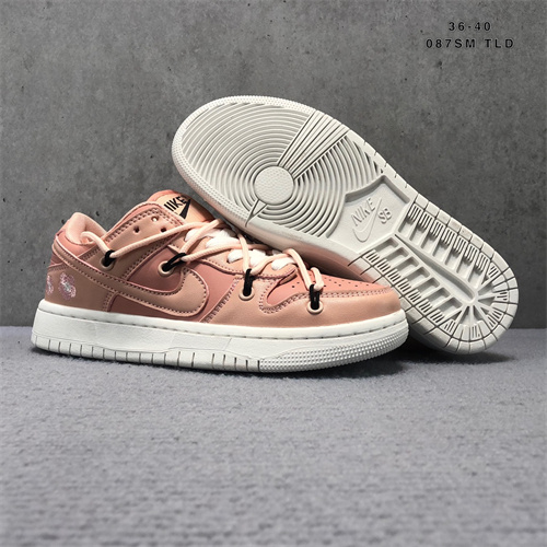 Dunk(low)-W-770