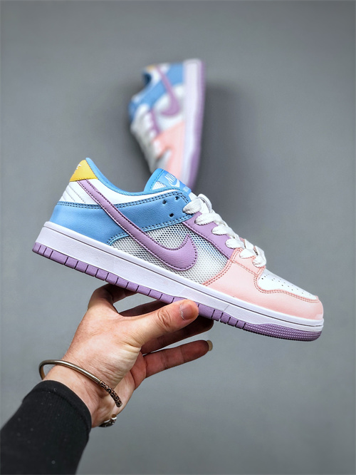 Dunk(low)-W-137