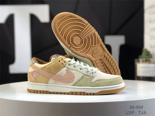 Dunk(low)-W-1348