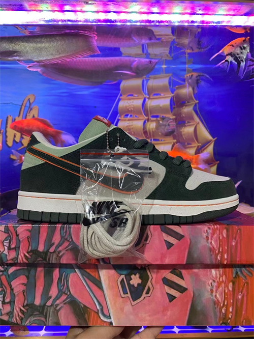 Nike Dunk(46,47,48,)-055