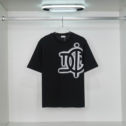 Dior Round neck T-shirt-M-387