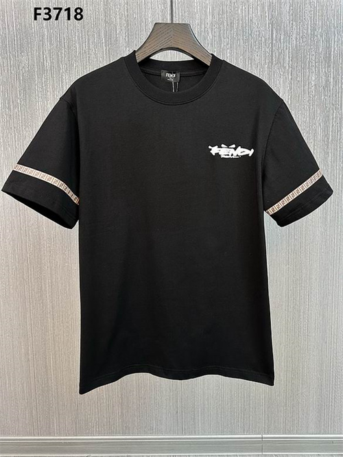 Fendi Round neck T-shirt-M-443