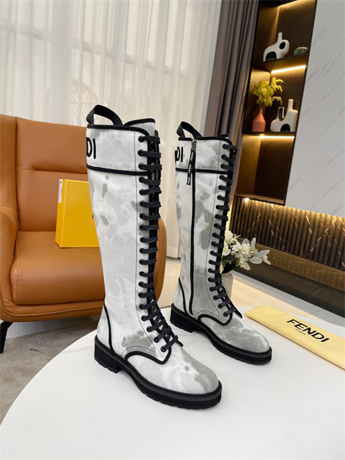 Fendi Boots(AAA)-008