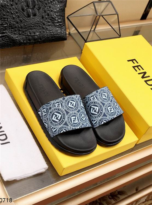 FENDI Sandal-M-156