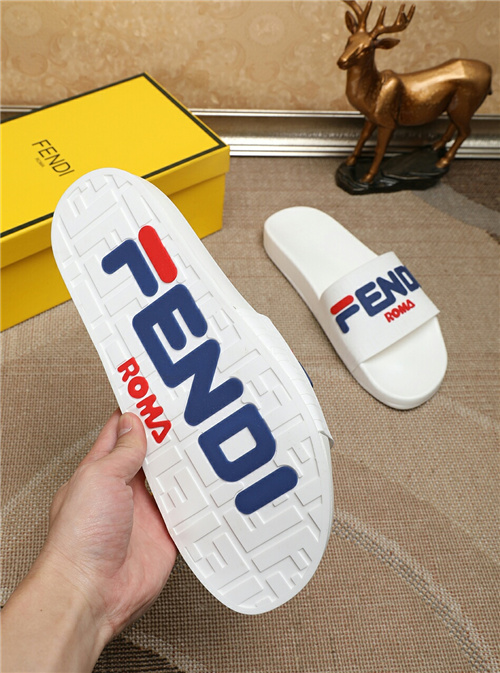 FENDI Sandal-M-171