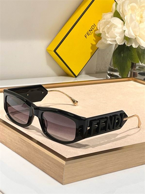 Fendi Sunglass(AAAA)-0093