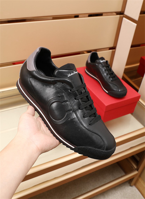 Ferragamo Shoes-M-100