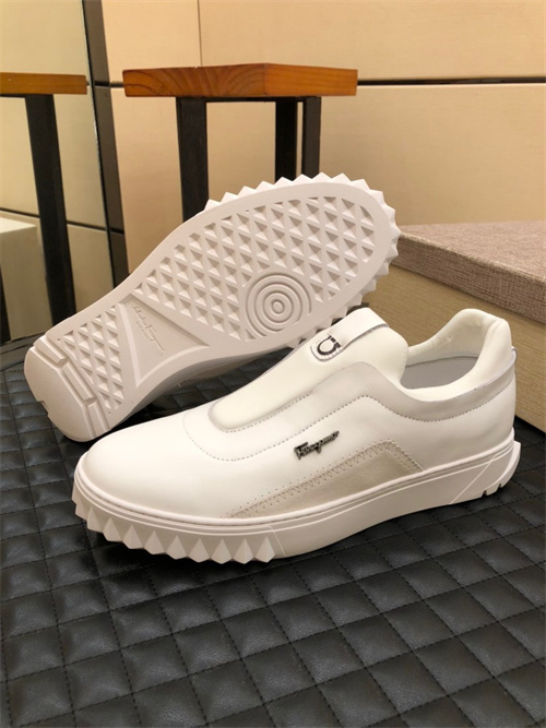 Ferragamo Shoes-M-117