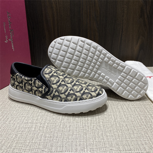 Ferragamo Shoes-M-184