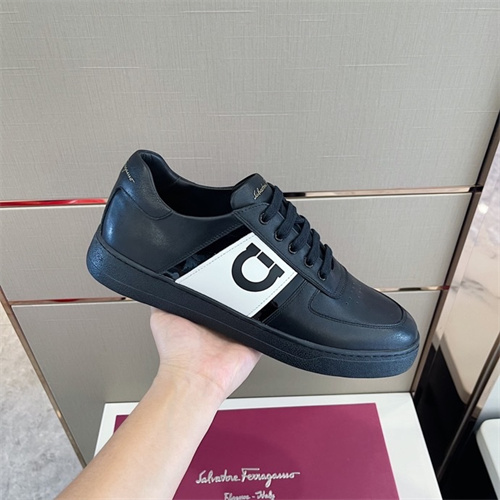 Ferragamo Shoes-M-201