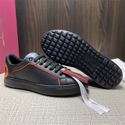 Ferragamo Shoes-M-218