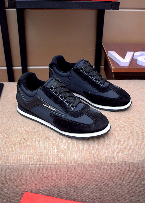 Ferragamo Shoes-M-222