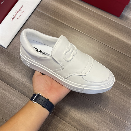 Ferragamo Shoes-M-242