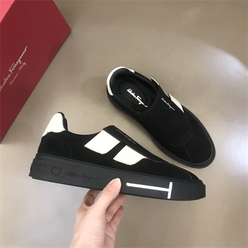 Ferragamo Shoes-M-263